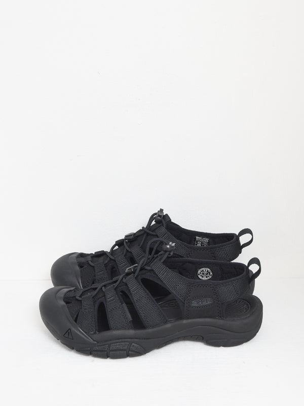 NEWPORT H2 _TRIPLE BLACK_79